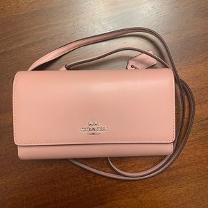 light pink coach wallet